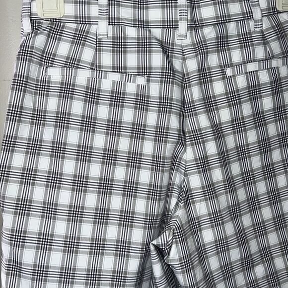 Izod perform X golf shorts size 34 - Picture 9 of 12